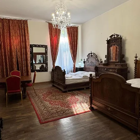 Lodzki Palacyk Historic * Łódź